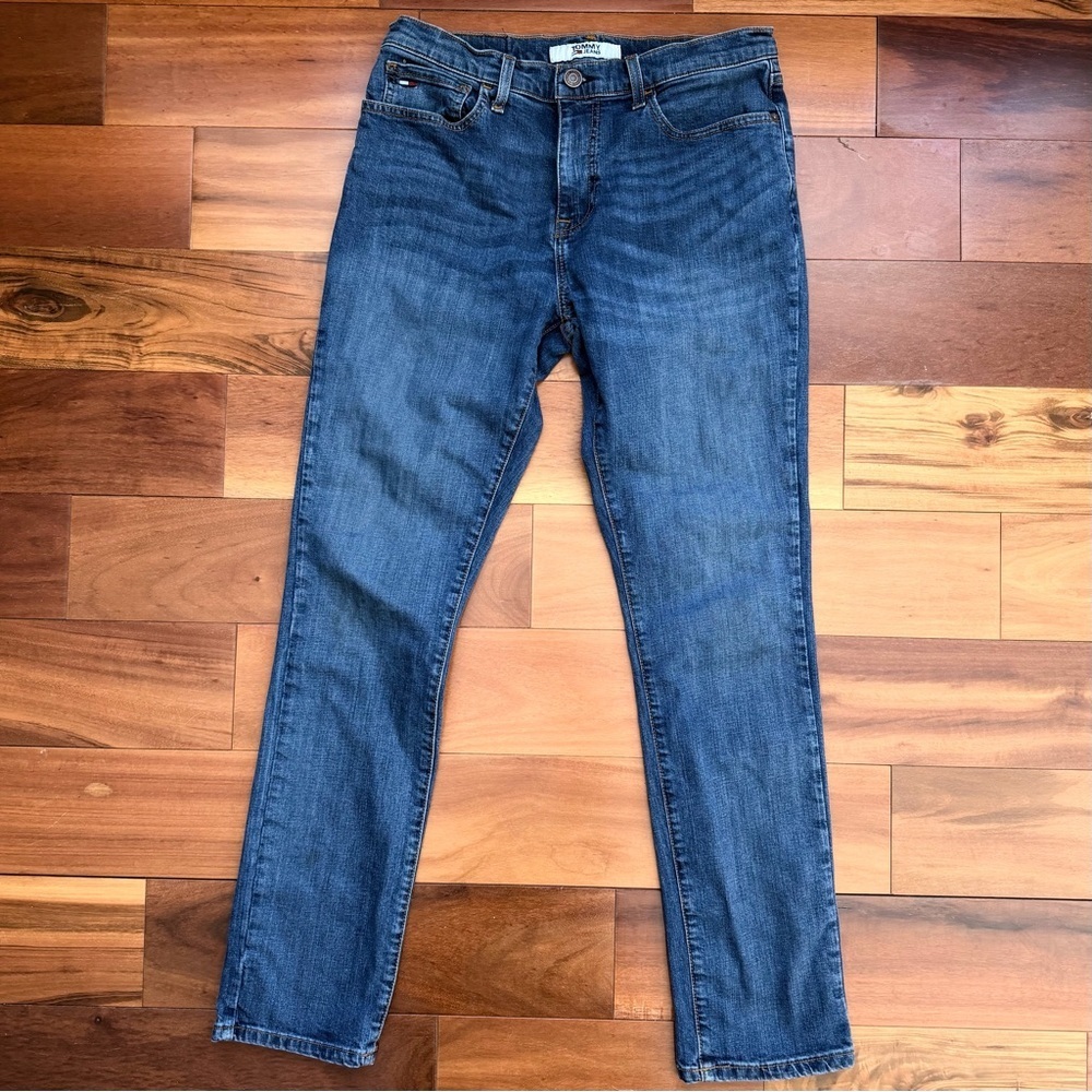 Tommy Hilfiger Straight Jeans - Picture 2 of 9